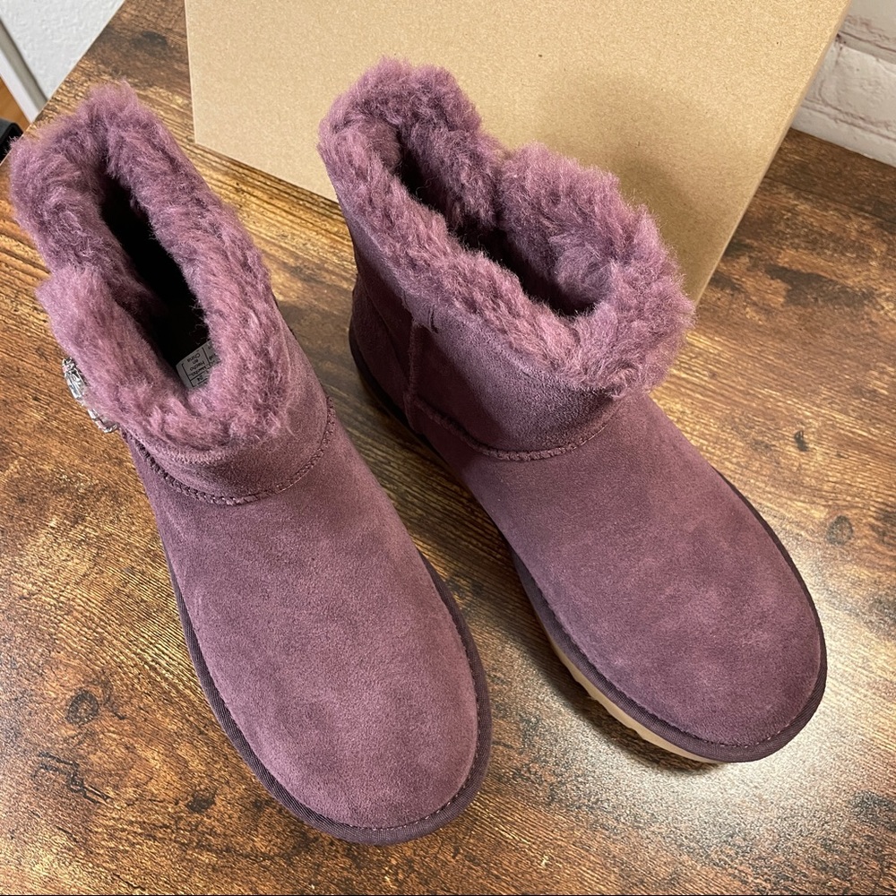 UGG Mini Bailey Button Gem Boots - NIB - Picture 3 of 12
